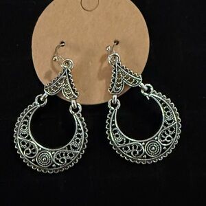 Silver Tone Filigree Hoop Dangle Earrings NWT